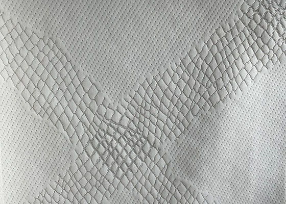 Suya Dayanıklı Polyester Yatak Kumaşı, Ev Tekstili Kapitone Jakarlı Pamuklu Kumaş